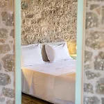 Trapela Areopolis, Boutique 3*