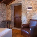 Trapela Areopolis, Boutique 3* אראופוליס