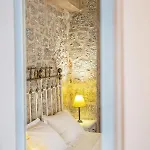 Trapela Areopolis, Boutique Hotel
