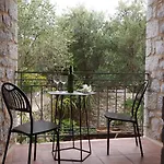Hotel Trapela Areopolis, Boutique 3*