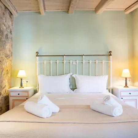 Trapela Areopolis, Boutique Hotell