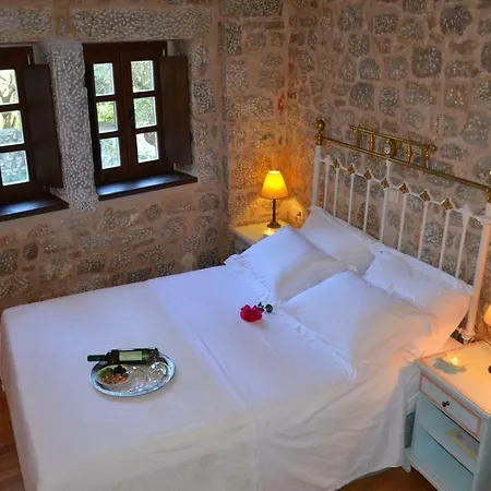 Trapela Areopolis, Boutique Szálloda Areópolisz