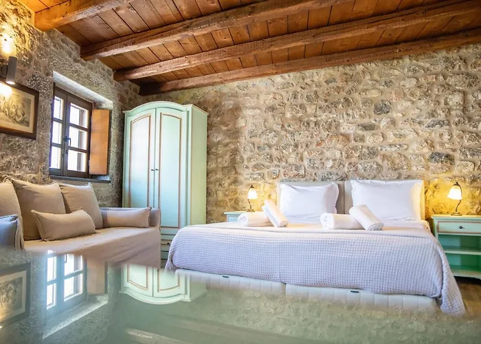 Trapela Areopolis, Boutique 3*