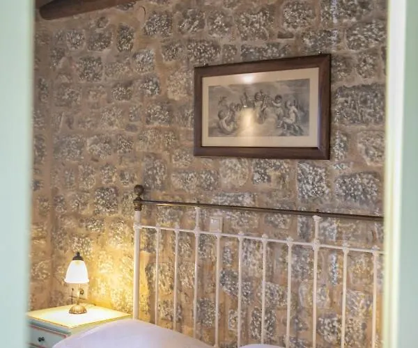 Trapela Areopolis, Boutique 3* Areopoli